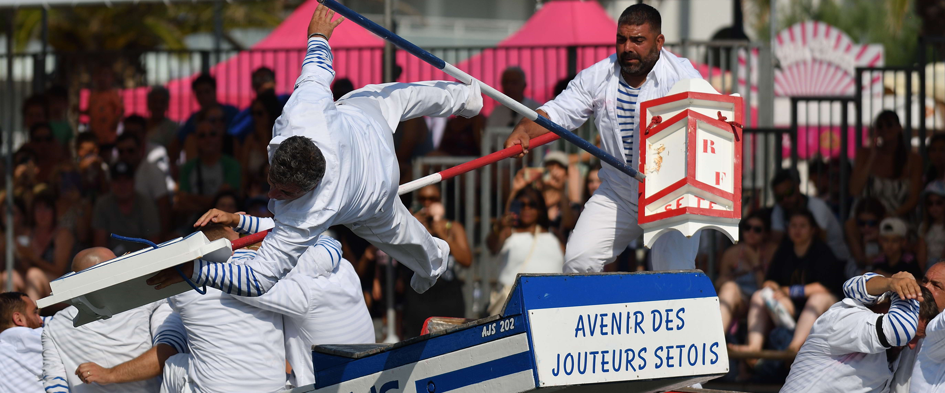Joutes nautiques languedociennes