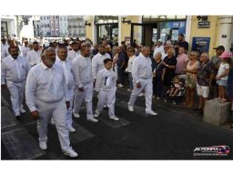 2022 08 défilé lourds Saint Louis