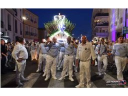 2026-07 Procession aux flambeaux Saint Pierre