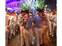 2026-07 Procession aux flambeaux Saint Pierre