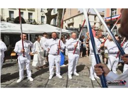 2026-08 Défilé lourds Saint Louis
